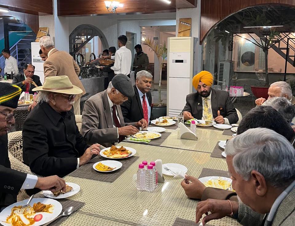 Dinner hosted to introduce CUTS International with South West Army commander, senior veterans